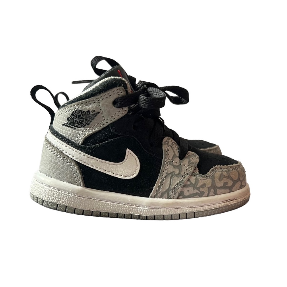 Jordan 1 Mid SE toddler sneakers